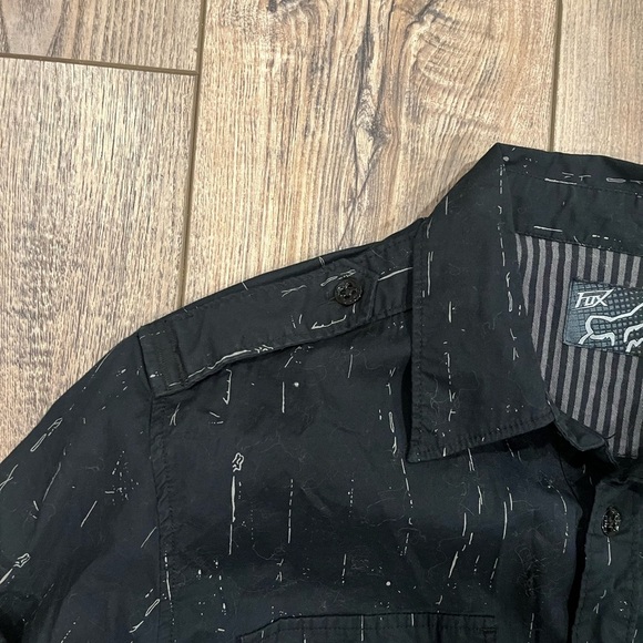 Fox Racing Men’s Black Long Sleeve Button Up Shirt Size L Casual Moto Style - Picture 6 of 10